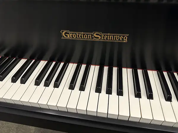 Grotrian 6’1″ Model 185 Grand – New Action, Great Piano – SOLD