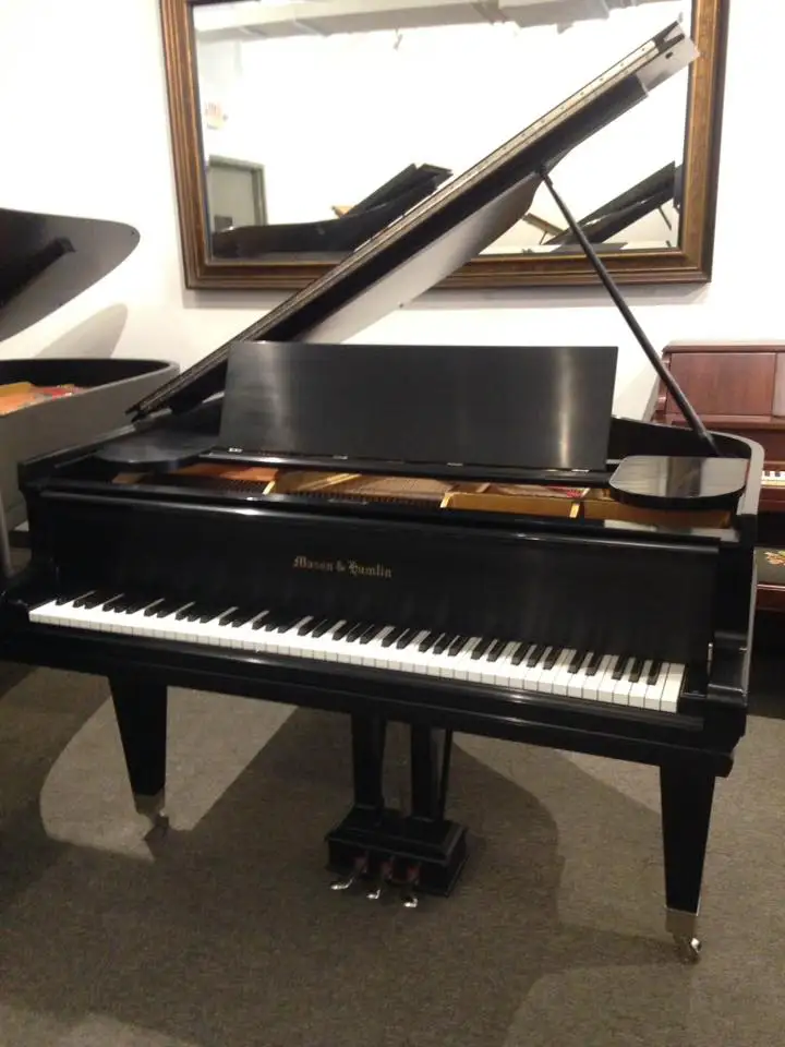 Mason & Hamlin 5’8″ Grand Piano in Ebony Satin – $22,900
