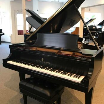 Steinway B – 7′ Grand – Preowned and Like New – Ebony Satin SOLD