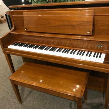 Steinway Sheraton Studio Piano – Walnut – Great Piano! – Restored SOLD