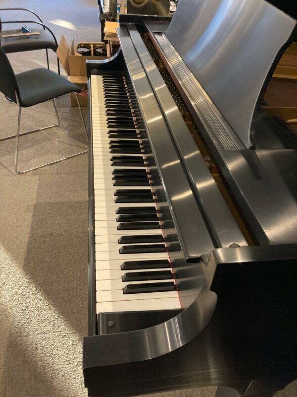 Pre-owned Steinway Model S – Finish Like New!