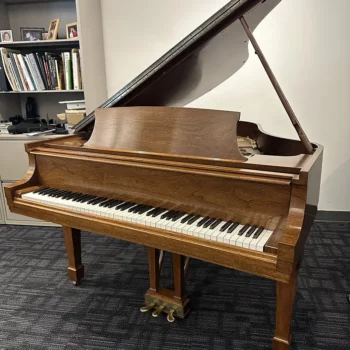 Steinway Model M – preowned – Players Special – SOLD Steinway Model M – preowned – Players Special – SOLD