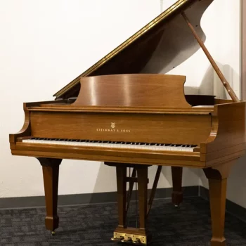 Steinway Model M – Excellent Modern Walnut Steinway – Preowned, Lightly Played