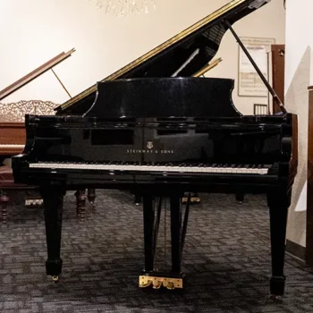 2014 Steinway Model O Excellent - Like New 5'11" Grand Piano