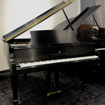 Steinway Model S - preowned, perfect soundboard and pinblock, action just regulated!